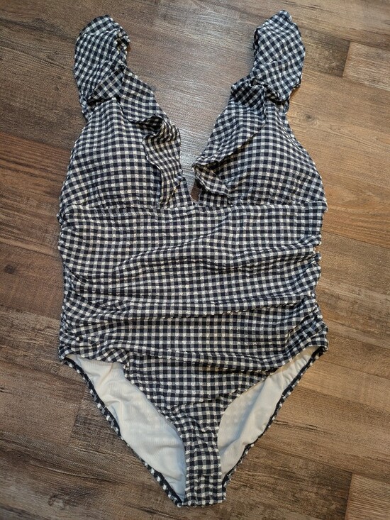J. Crew Other - NWT J. Crew Ruched Ruffle Navy White Gingham Seersucker One-Piece Swimsuit Sz 18